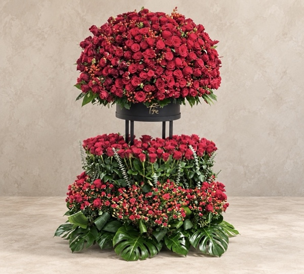 Two-Tier Red